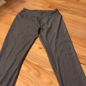 Lularoe leggings plain grey!